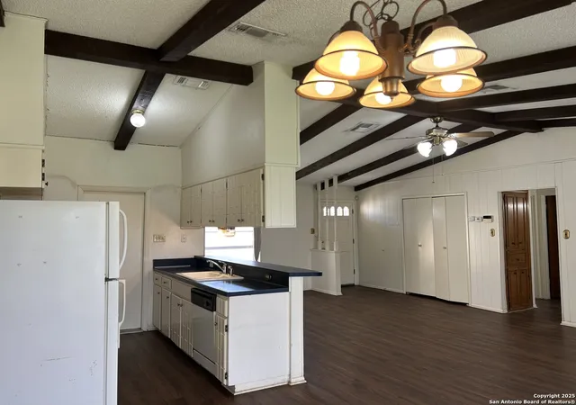 5th image of 12506 Minuteman Dr, San Antonio, TX 78233 | MLS# 1908446
