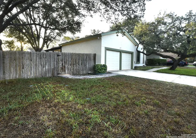 Photo 3 of Sale Pending at 15623 Boulder Crk St, San Antonio, TX 78247 | MLS# 1908449 | Listing updated on 2026-05-12