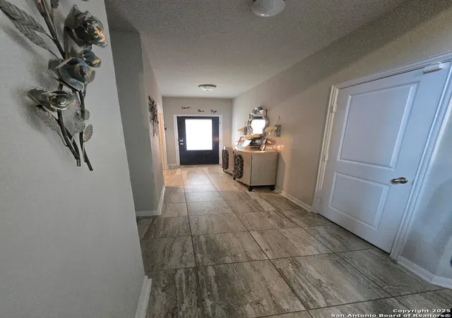 Photo 3 of Single family home for sale at 8911 Arundal Garden, Converse, TX 78109 | MLS# 1908456 | Listing updated on 2025-10-28