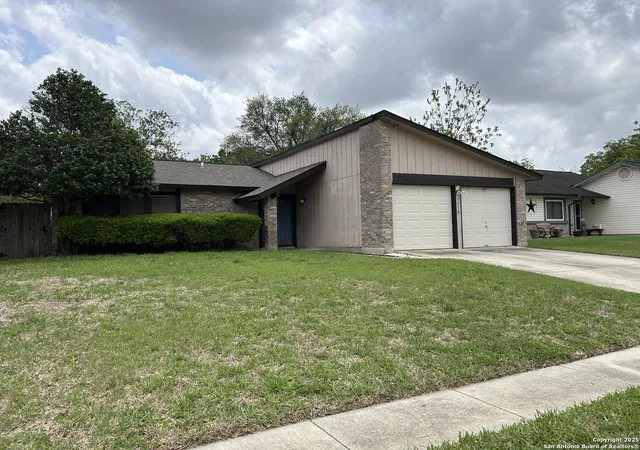Photo 1 of Sale Pending at 5938 Kissing Oak St, San Antonio, TX 78247 | MLS# 1908462 | Listing updated on 2025-11-25