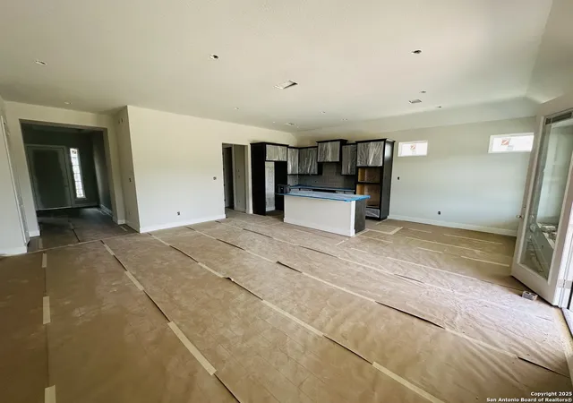 3rd image of 301 Sawtooth Oak, Seguin, TX 78155 | MLS# 1908474