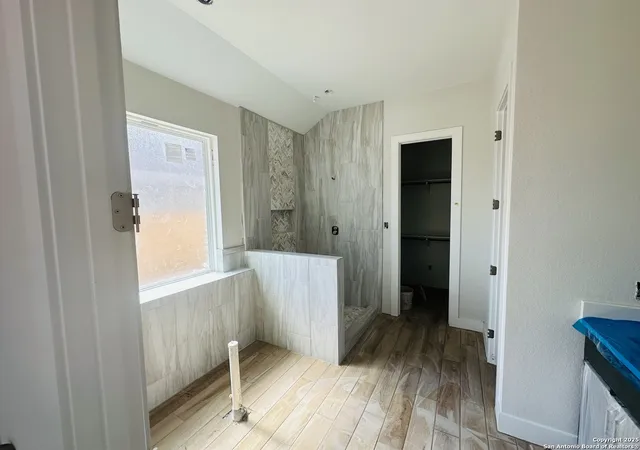 5th image of 301 Sawtooth Oak, Seguin, TX 78155 | MLS# 1908474