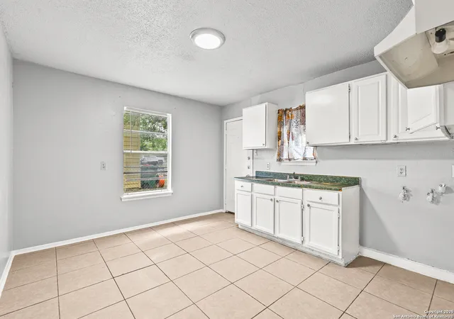 Photo 4 of House for sale at 9013 Garnett, San Antonio, TX 78221 | MLS# 1908487 | Listing updated on 2025-09-28