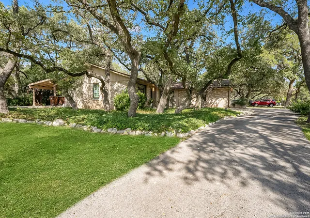 Photo 2 of Sale Pending at 525 Fleetwood, San Antonio, TX 78232 | MLS# 1908520 | Listing updated on 2026-04-12