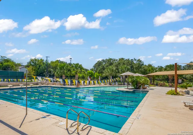 Photo 37 of Sale Pending at 525 Fleetwood, San Antonio, TX 78232 | MLS# 1908520 | Listing updated on 2026-04-12