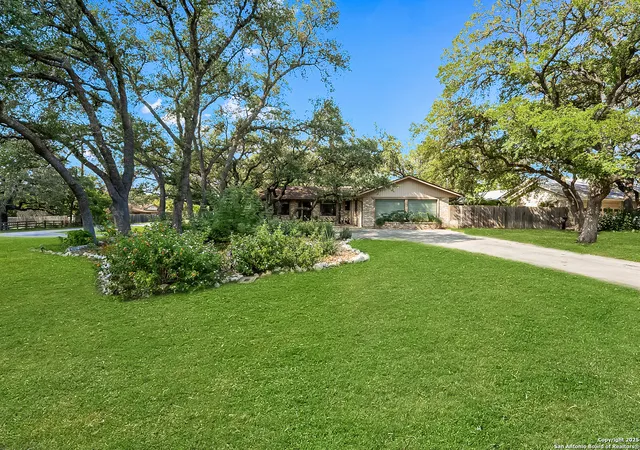 Photo 3 of Sale Pending at 525 Fleetwood, San Antonio, TX 78232 | MLS# 1908520 | Listing updated on 2026-04-12