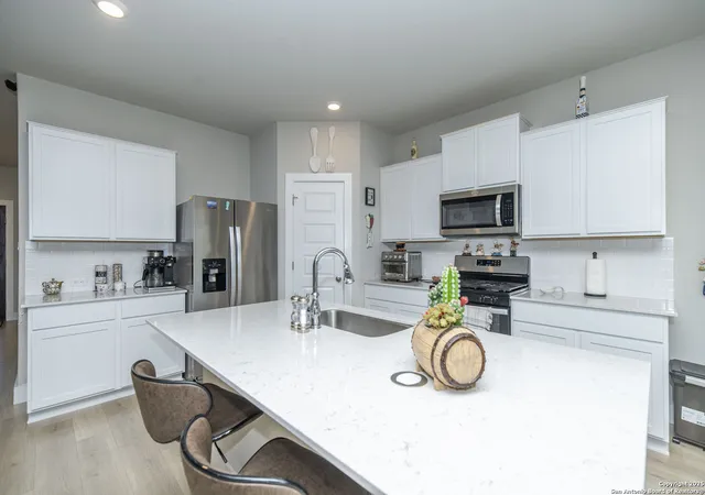 4th image of 3158 Ruby Cyn, Bulverde, TX 78163 | MLS# 1908546