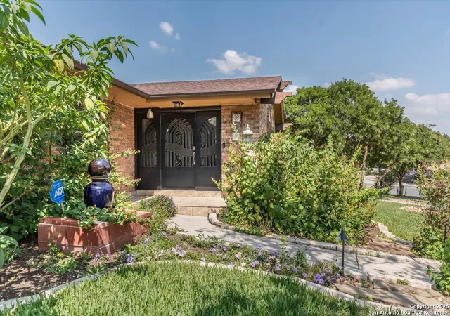 Photo 3 of Single family home for sale at 9207 Whitehall, San Antonio, TX 78216 | MLS# 1908577 | Listing updated on 2026-04-02