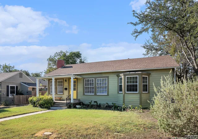 Photo 3 of Sale Pending at 358 Meredith, San Antonio, TX 78228 | MLS# 1908624 | Listing updated on 2025-12-22