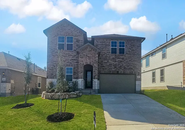 Photo 1 of Sale Pending at 21037 Stonework Spur, San Antonio, TX 78266 | MLS# 1908700 | Listing updated on 2025-12-01
