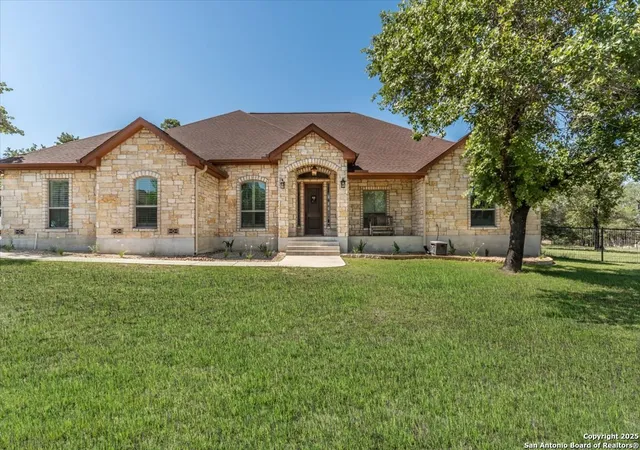 image of 113 Shelby, Adkins, TX 78101 | MLS# 1908724