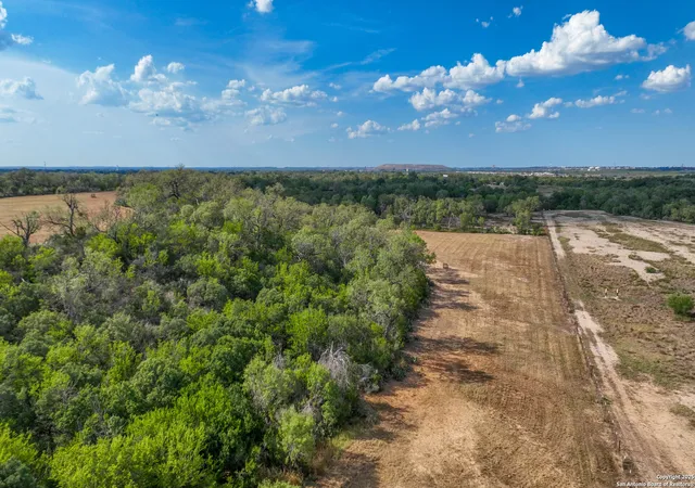 4th image of 000 Von Ormy Rd, Von Ormy, TX 78073 | MLS# 1908736