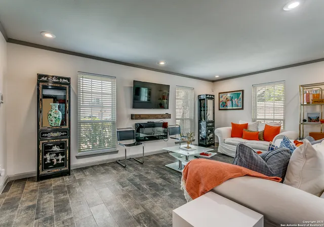 4th image of 109 Ruelle #109-A, San Antonio, TX 78209 | MLS# 1908737