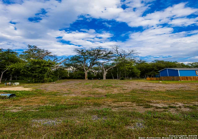 Photo 3 of Land for sale at 111 Tabler Dr, Seguin, TX 78155 | MLS# 1908758 | Listing updated on 2025-09-29