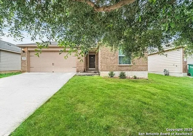 Photo 1 of Sale Pending at 3823 Southern Sky, San Antonio, TX 78222 | MLS# 1908764 | Listing updated on 2025-10-09