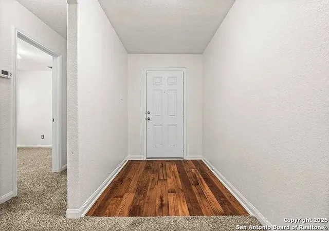 Photo 4 of Sale Pending at 3823 Southern Sky, San Antonio, TX 78222 | MLS# 1908764 | Listing updated on 2025-10-09