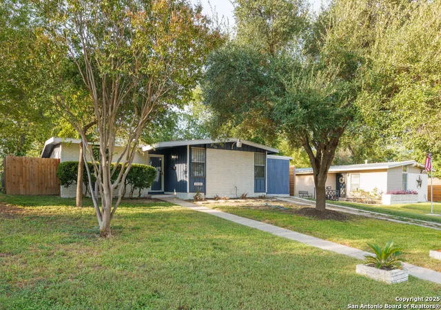 22nd image of 2426 Spicewood, San Antonio, TX 78213 | MLS# 1908768