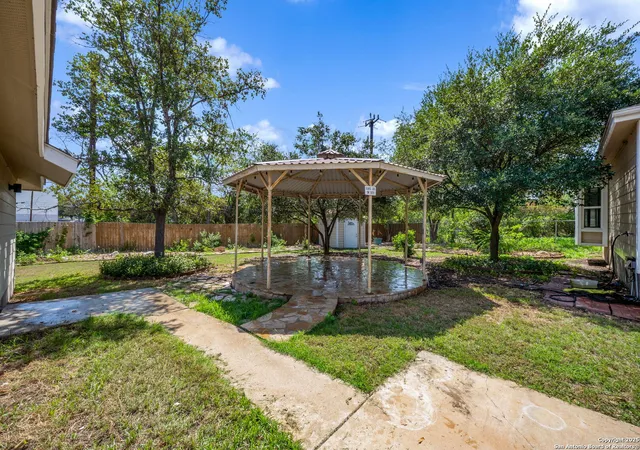 Photo 3 of Sale Pending at 9210 Summer Wind St, San Antonio, TX 78217 | MLS# 1908784 | Listing updated on 2025-10-17