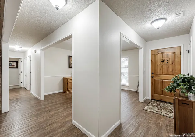 Photo 3 of Sale Pending at 8718 Paisano Pass, San Antonio, TX 78255 | MLS# 1908805 | Listing updated on 2026-01-24