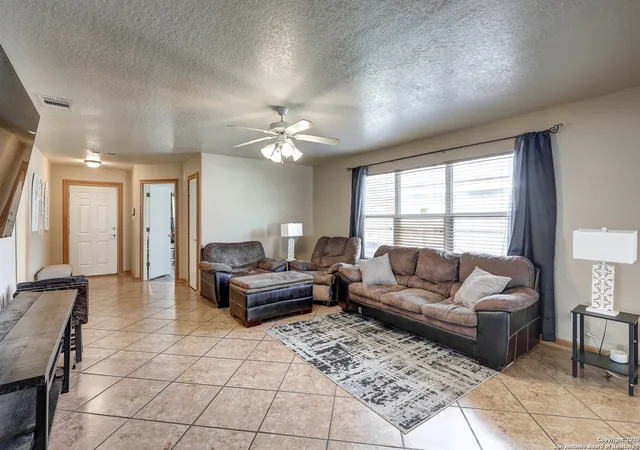 Photo 4 of Sale Pending at 4714 Cornudo, San Antonio, TX 78251 | MLS# 1908816 | Listing updated on 2026-03-18