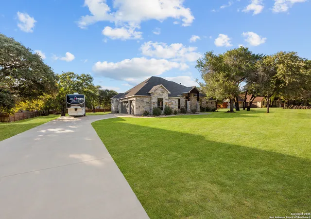 Photo 3 of Single family home for sale at 168 Bobby Lynn, Adkins, TX 78101 | MLS# 1908829 | Listing updated on 2026-04-28