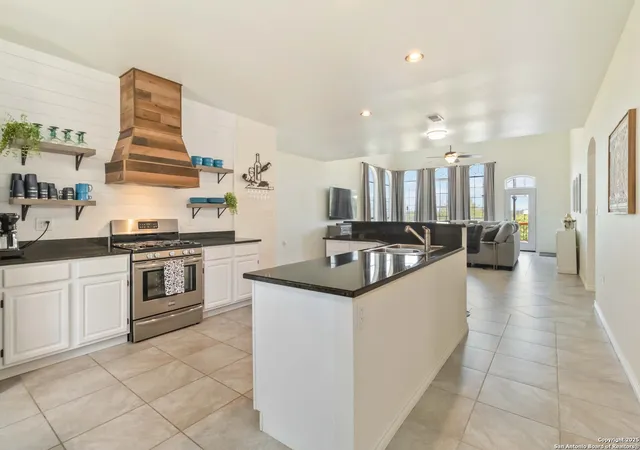 Photo 2 of Sale Pending at 2404 Waterfront Park, Canyon Lake, TX 78133 | MLS# 1908874 | Listing updated on 2025-10-14