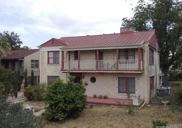 Photo 1 of Single family home for sale at 1515 W Mulberry, San Antonio, TX 78201 | MLS# 1908891 | Listing updated on 2025-10-31