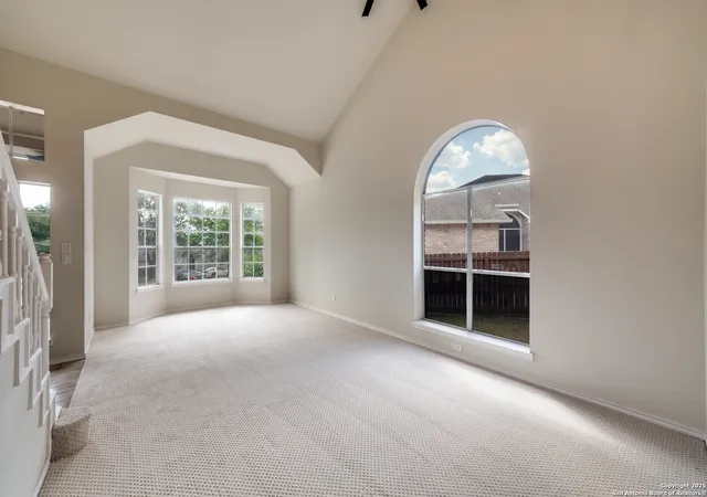 Photo 3 of Sale Pending at 15114 Spring Gln, San Antonio, TX 78247 | MLS# 1908893 | Listing updated on 2025-10-01