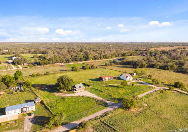 1st image of 111 Loma Park Rd, Floresville, TX 78114 | MLS# 1908895