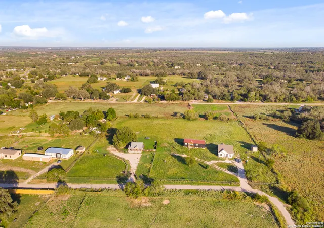 Photo 3 of Sale Pending at 111 Loma Park Rd, Floresville, TX 78114 | MLS# 1908895 | Listing updated on 2025-10-31