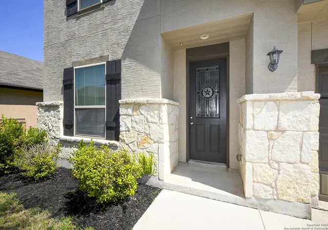 Photo 3 of Sale Pending at 13135 Waterlily Way, San Antonio, TX 78254 | MLS# 1908896 | Listing updated on 2026-01-12