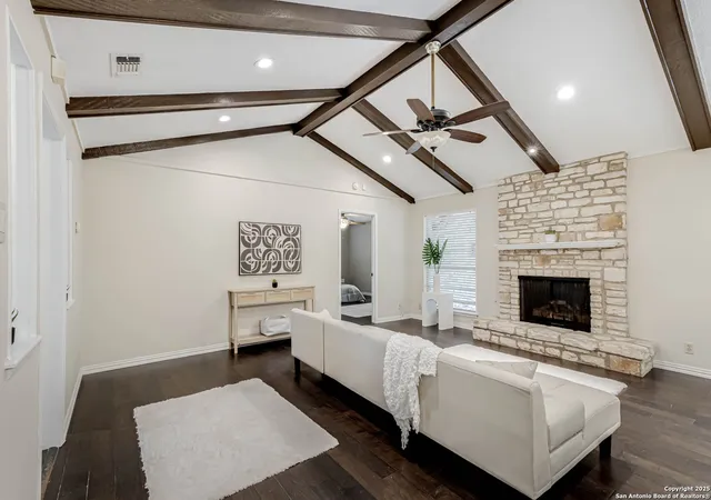 Photo 4 of Sale Pending at 14122 Gray Wing, San Antonio, TX 78231 | MLS# 1908899 | Listing updated on 2025-10-20