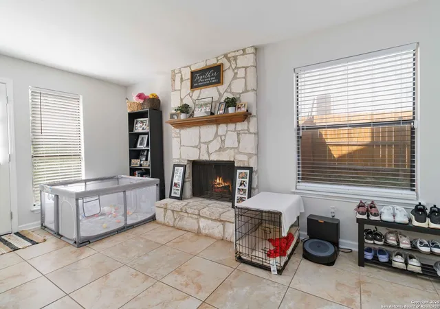 Homes for sale in San Antonio, TX | 7233 Breeze, San Antonio, TX 78250 | MLS# 1908922