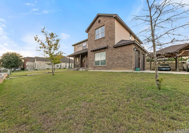 Photo 4 of Single family home for sale at 7215 Avery, Live Oak, TX 78233 | MLS# 1908939 | Listing updated on 2026-02-13