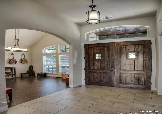 4th image of 126 Mountain Echo, San Antonio, TX 78260 | MLS# 1908969