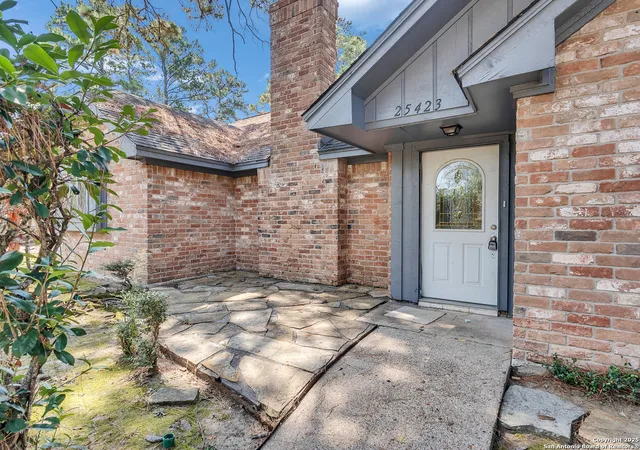4th image of 25423 Old Carriage Ln, Spring, TX 77373 | MLS# 1908972