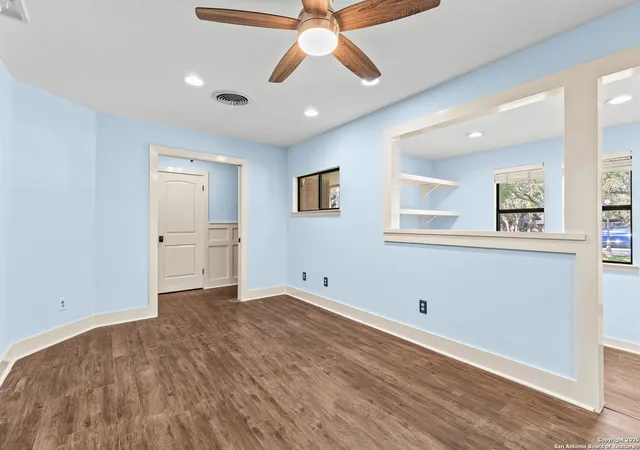 Photo 2 of Single family home for sale at 118 William Classen, San Antonio, TX 78232 | MLS# 1909030 | Listing updated on 2025-11-28