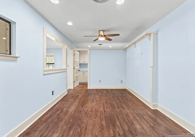Photo 3 of Single family home for sale at 118 William Classen, San Antonio, TX 78232 | MLS# 1909030 | Listing updated on 2025-11-28