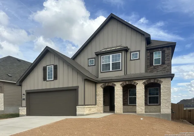 Photo 3 of Sale Pending at 11914 Vista Harbor, Live Oak, TX 78233 | MLS# 1909032 | Listing updated on 2025-10-29