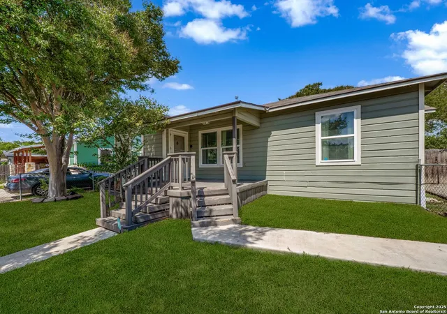 4th image of 2335 Waverly Avenue, San Antonio, TX 78228 | MLS# 1909047