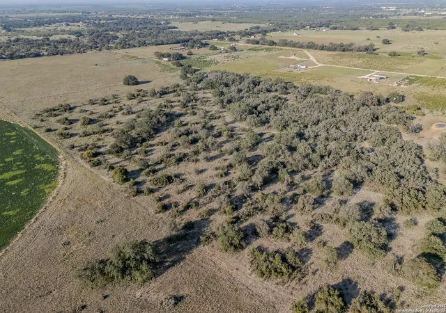 3rd image of 000 County Road 777, Devine, TX 78016 | MLS# 1909174