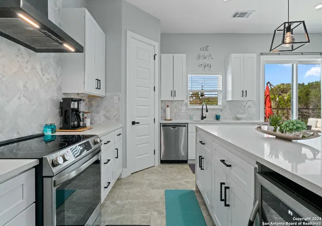 Photo 1 of Single family home for sale at 259 Magnolia Meadow, Canyon Lake, TX 78133 | MLS# 1909208 | Listing updated on 2026-04-05