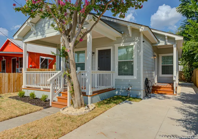 Photo 1 of Single family home for sale at 322 Mockert, San Antonio, TX 78204 | MLS# 1909230 | Listing updated on 2025-10-17