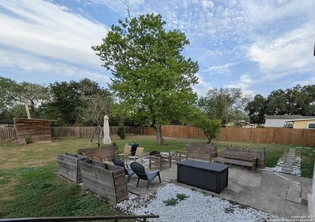 44th image of 806 Polk, Beeville, TX 78102 | MLS# 1909264