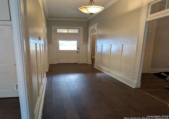 Photo 4 of Sale Pending at 806 Polk, Beeville, TX 78102 | MLS# 1909264 | Listing updated on 2025-11-16