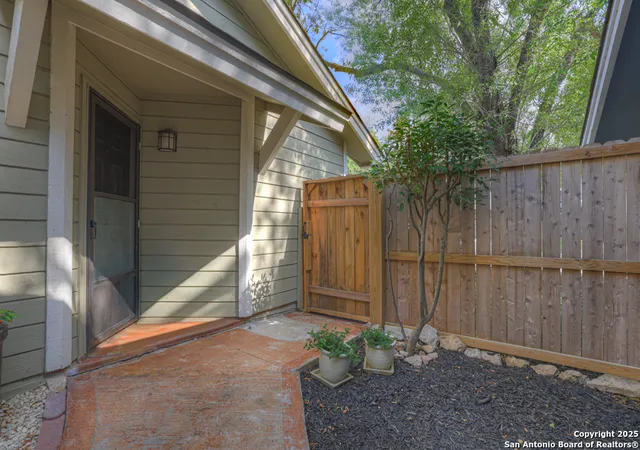 Photo 2 of Sale Pending at 3915 Chimney Springs, San Antonio, TX 78247 | MLS# 1909283 | Listing updated on 2026-01-05