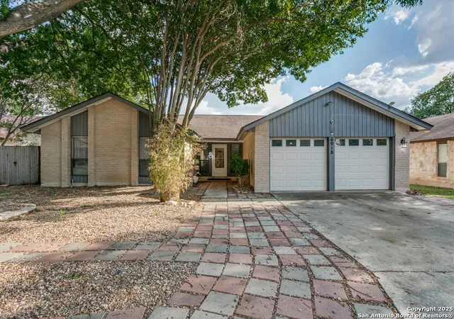 2nd image of 6018 Royal Wood, San Antonio, TX 78239 | MLS# 1909295