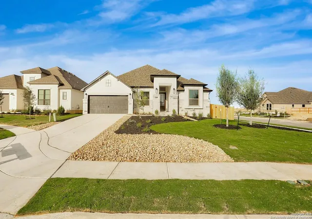 2nd image of 213 Lac Leman Dr, New Braunfels, TX 78130 | MLS# 1909341