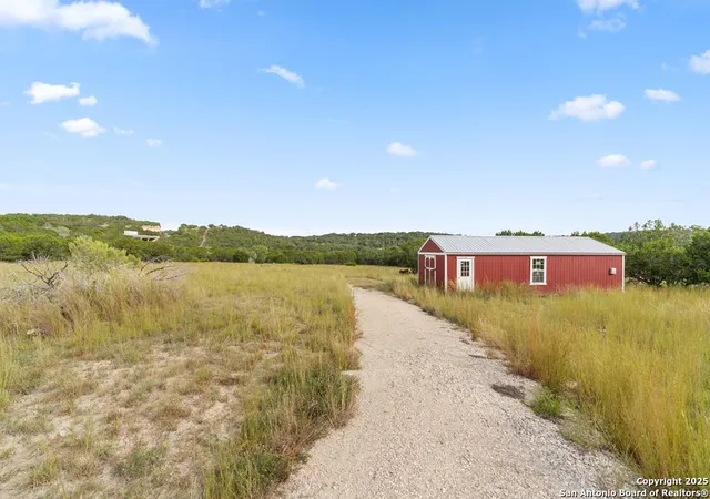 Photo 1 of Sale Pending at 426 Hollomon Rd, Kerrville, TX 78028 | MLS# 1909347 | Listing updated on 2025-10-01