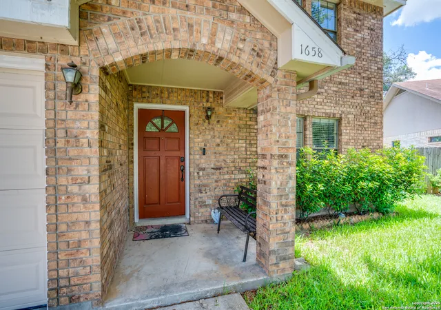 Photo 3 of Single family home for sale at 1658 Possum, San Antonio, TX 78232 | MLS# 1909374 | Listing updated on 2025-10-11
